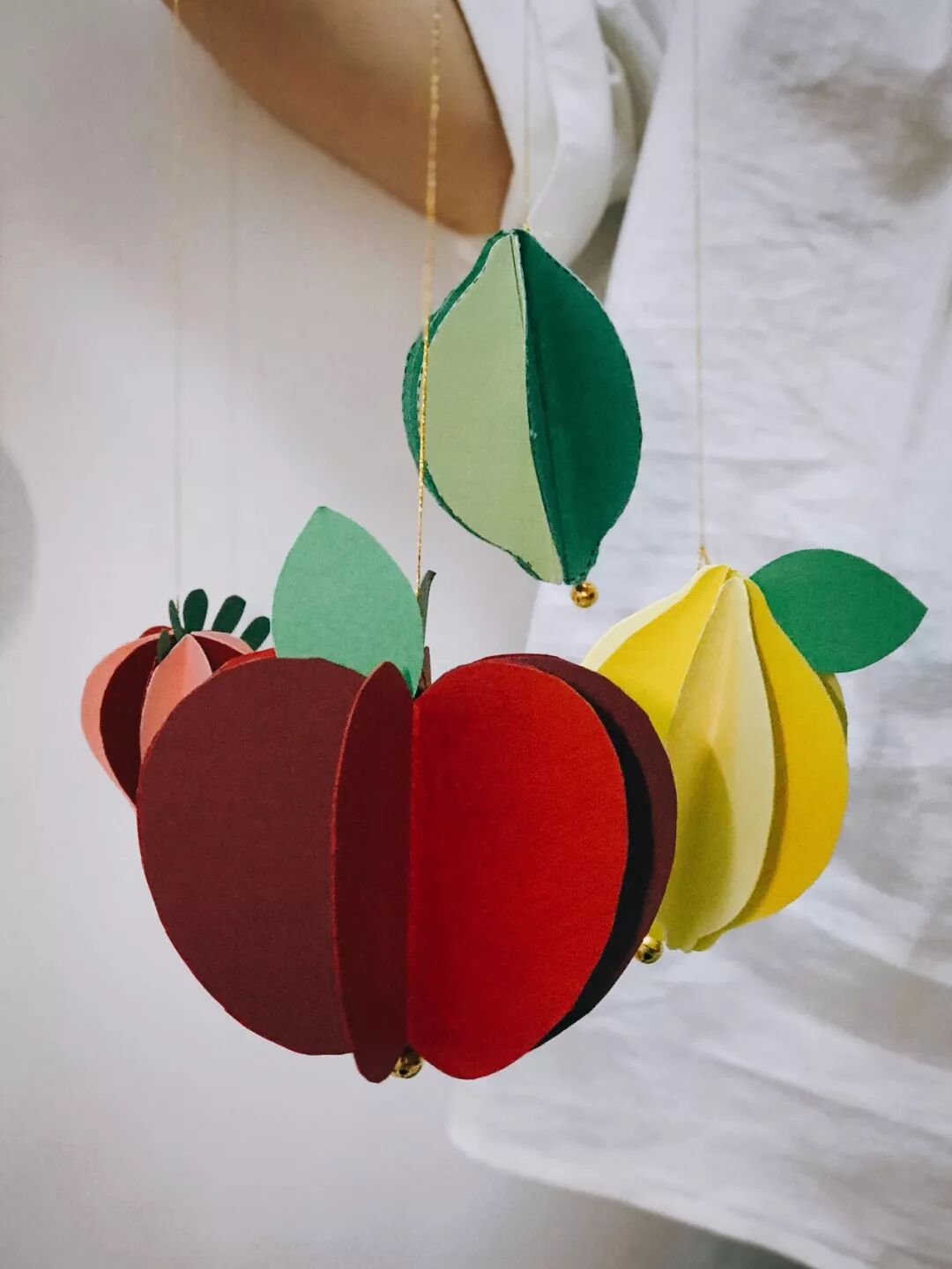 Hang up the written English nursery rhyme