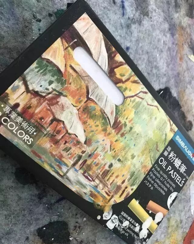 Materials needed to make a jellyfish