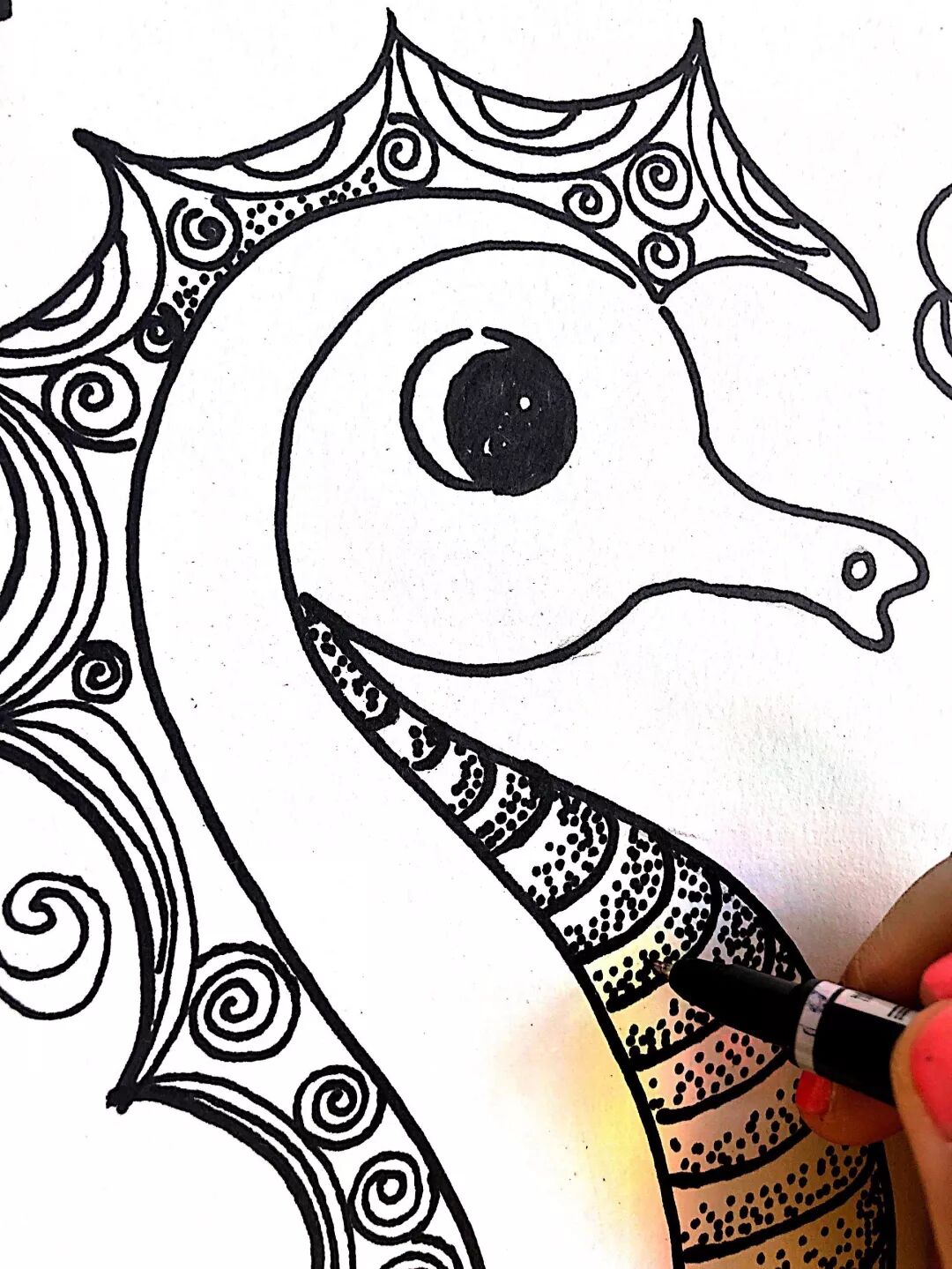 Draw intricate line detail patterns-1